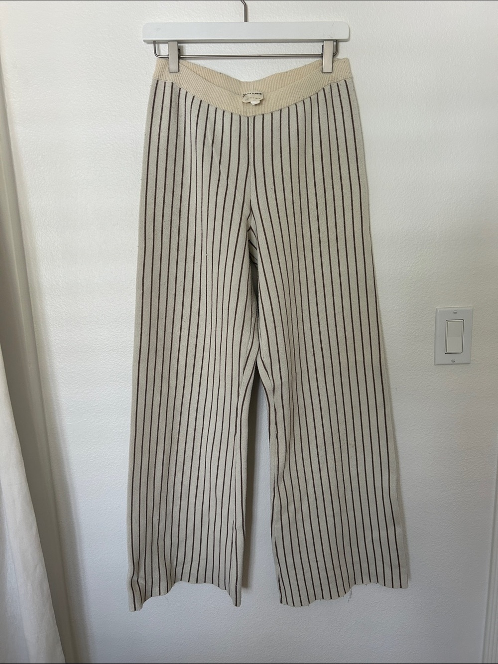 Zulu & Zephyr Cream Wide-Leg Knit Pants with Brown Stripe